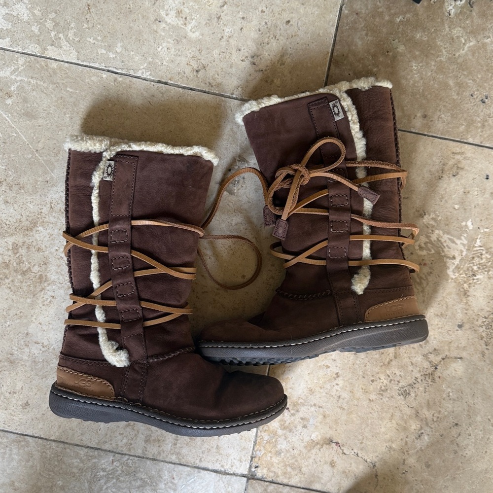UGGS catolina, tall winter boot size 5 excellent condition - Picture 7 of 13